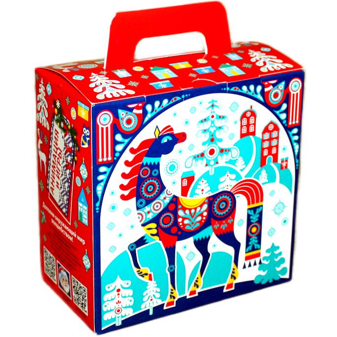 Сладкий новогодний подарок в картонной упаковке весом 550 грамм